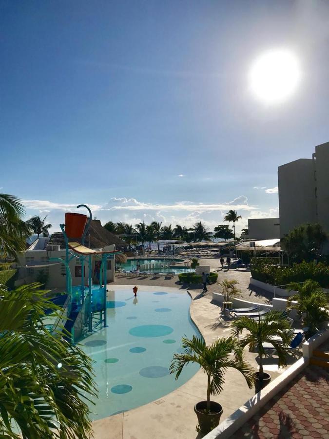 Increible Departamento Con La Mejor Playa Appartement Cancún Buitenkant foto